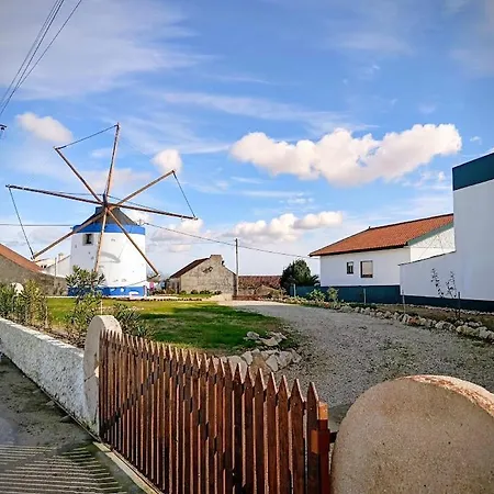 Prázdninový dům Moinho Do Camilinho *